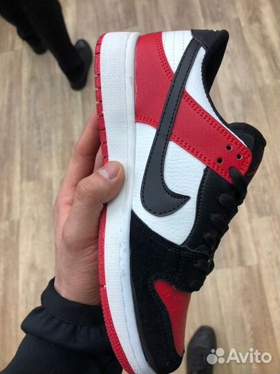 Кроссовки Nike air jordan 1 low