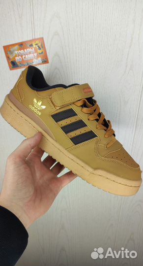 Кроссовки adidas (41 размер)