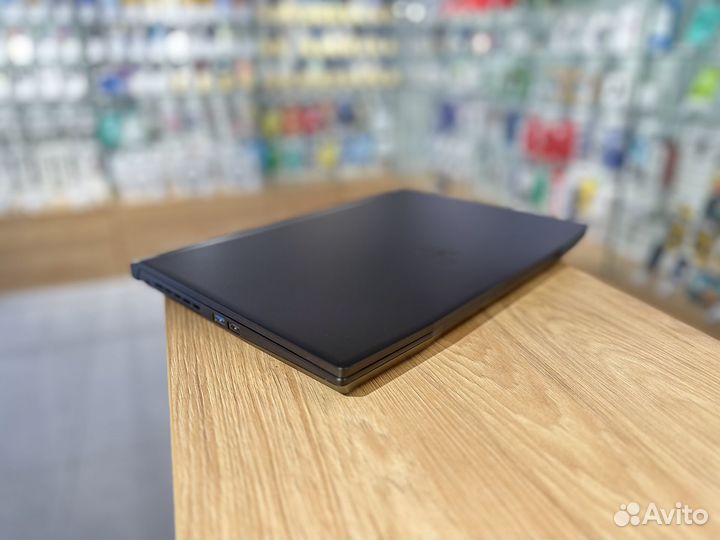 Ноутбук MSI Katana GF66 11UG-079XRU