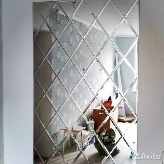 Зеркальная плитка на кухне