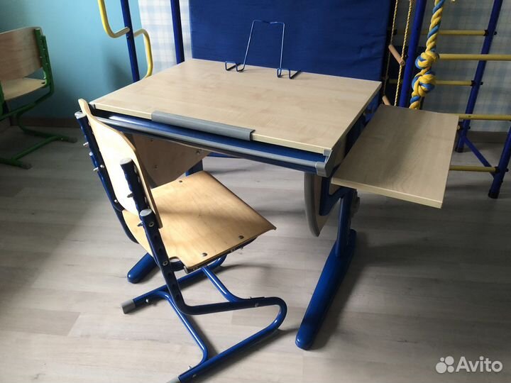 Растущая парта и стул дэми