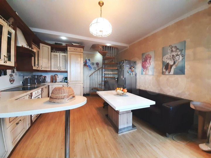 3-к. квартира, 88,1 м², 9/9 эт.