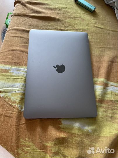 Macbook air m1 8/256