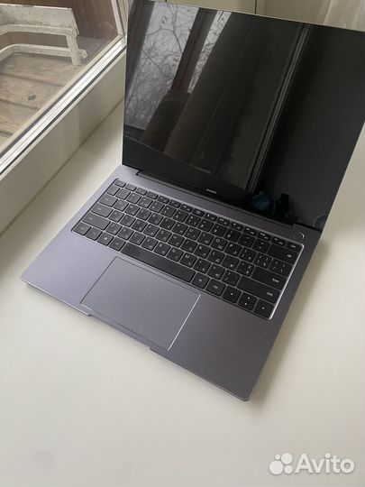 Huawei matebook 14 amd