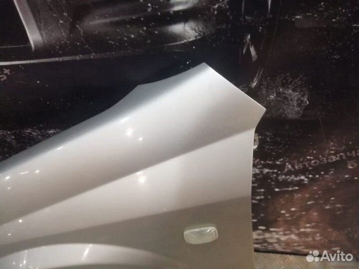 Крыло левое Nissan Primera P12 1.6 2001-2007