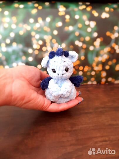 Брелок дракончик