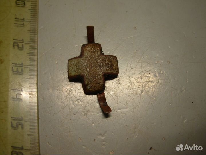 Знак шифровка на погон кокарда крест медик риа