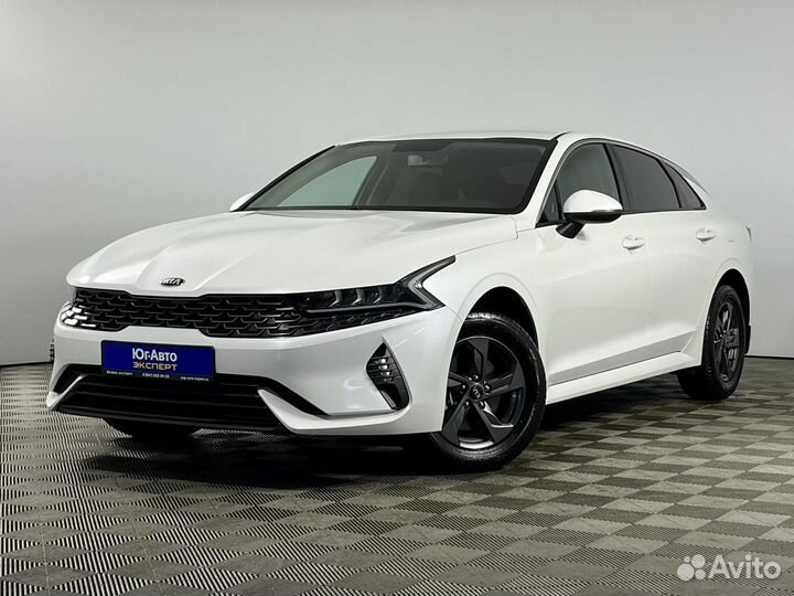 Kia K5, 2021