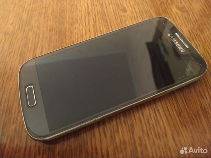 Samsung Galaxy S4 mini Duos GT-I9192, 8 ГБ