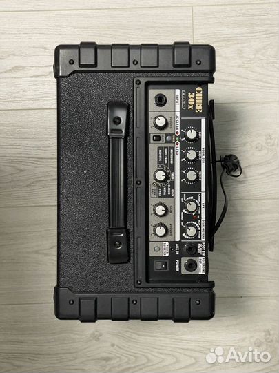 Комбоусилитель Roland cube 30x