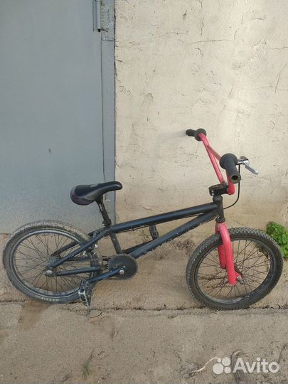 Трюковой велосипед bmx