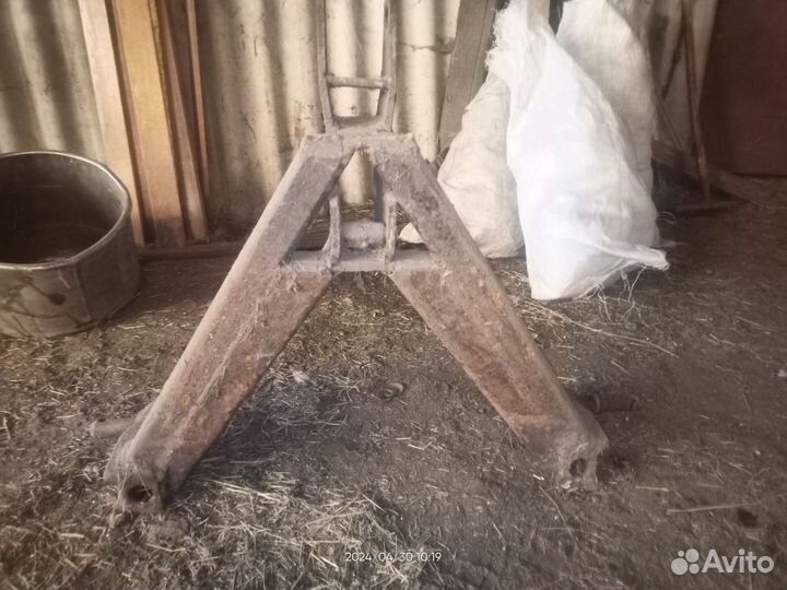 Треугольник на т40