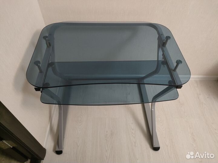 Компьютерный стол стеклянный бу