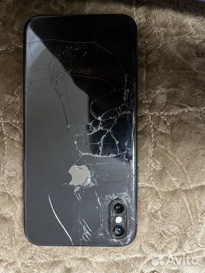 iPhone Xs, 64 ГБ