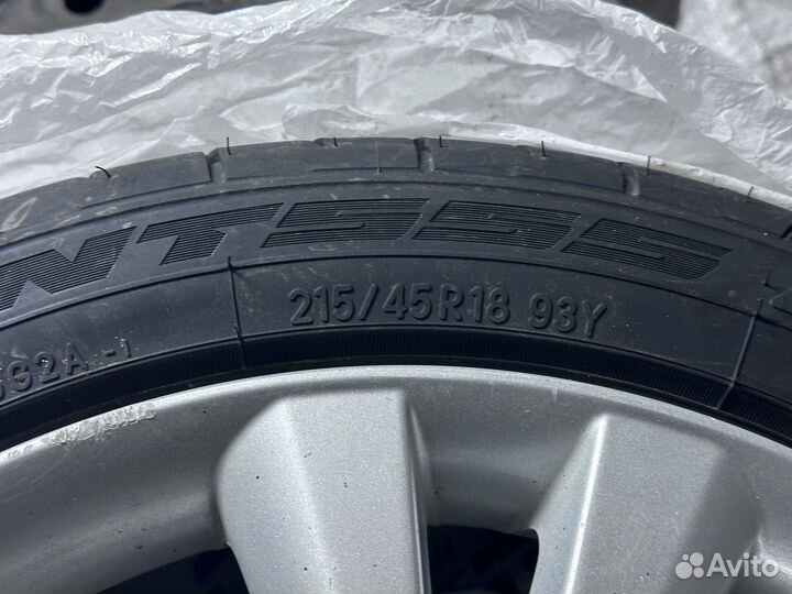 Комплект колес Nitto nt 555 215/45 R18