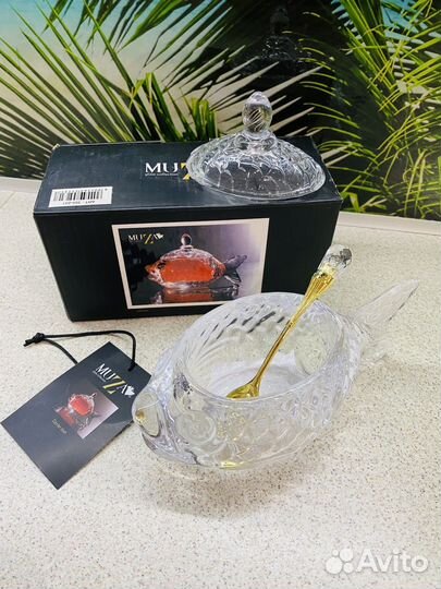 Икорница рыбка с ложкой новая