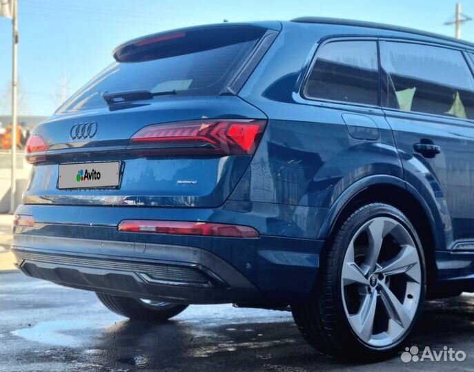 Audi Q7 3.0 AT, 2022, 15 км