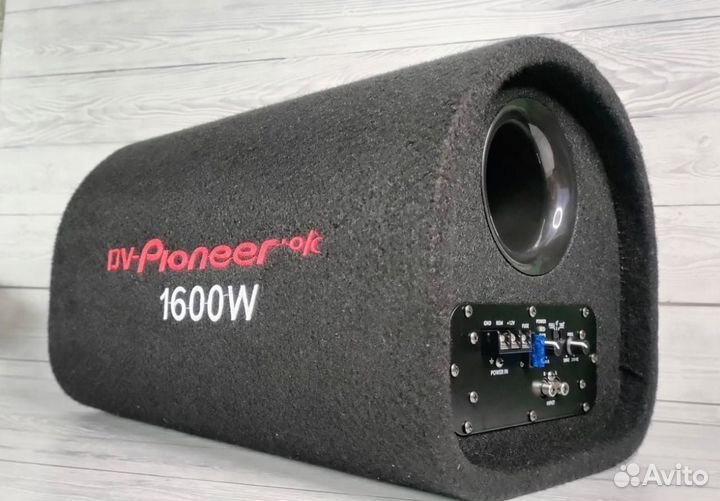 Активный сабвуфер Pioneer 1600W A8652