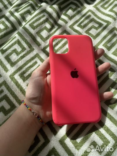 Чехол на iPhone 11