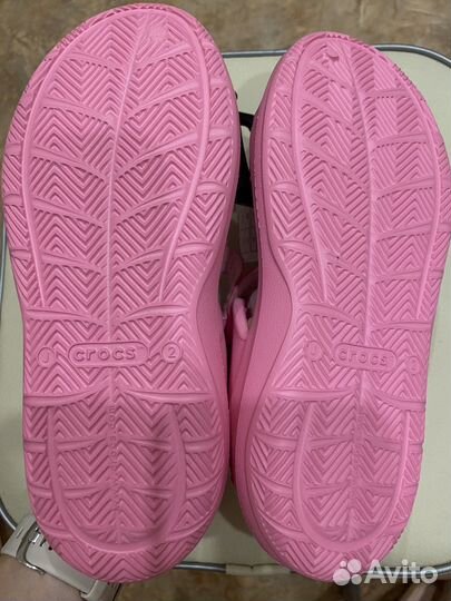 Crocs сандалии для девочки J2 (20 см )