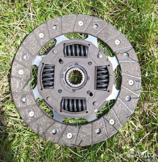Диск сцепления новый ведомый ваз гранта калина