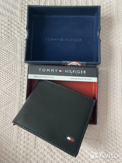 Кошелек tommy hilfiger