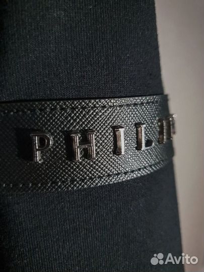 Свитшот Philipp Plein: роскошь и комфорт