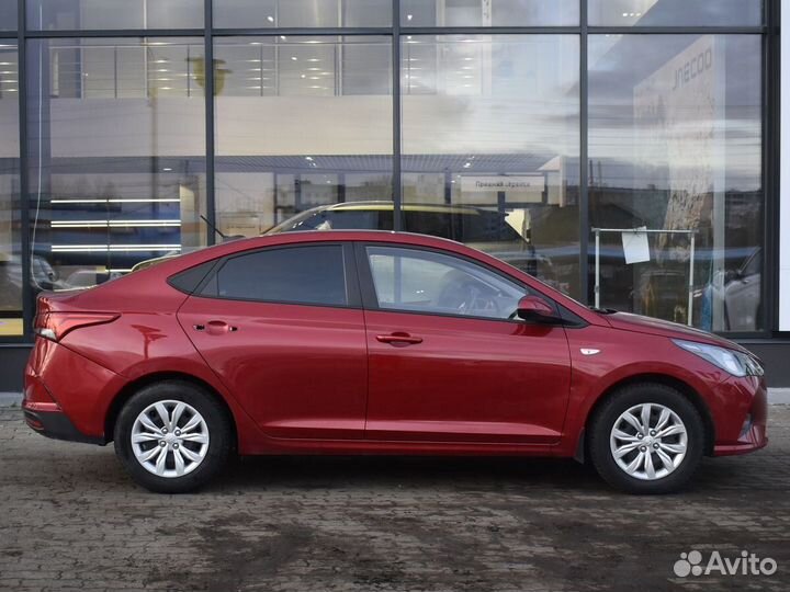 Hyundai Solaris 1.6 AT, 2021, 25 700 км