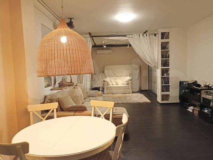 Апартаменты-студия, 59 м², 1/10 эт.