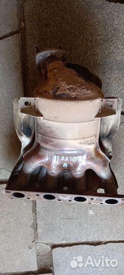 Выпускной коллектор LADA vesta