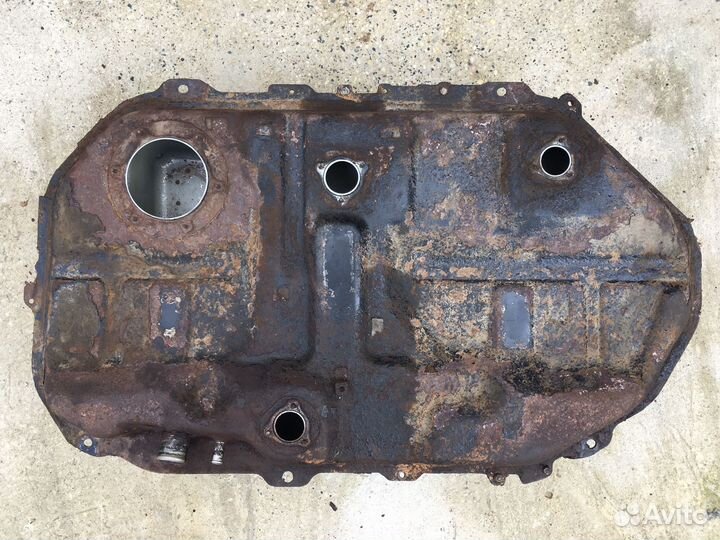 Топливный бак Mitsubishi lancer 9 (оригинал)