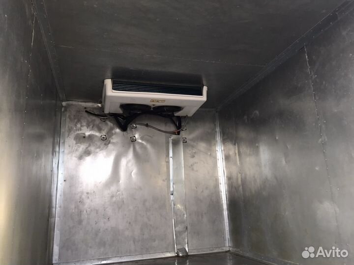 Аренда машины с холодильной камерой для свадеб