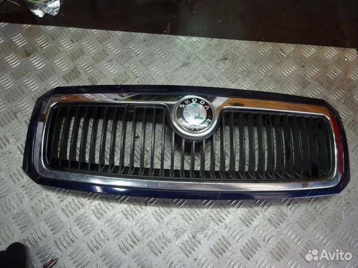 Решетка радиатора Skoda Fabia (6Y) рест. 2005