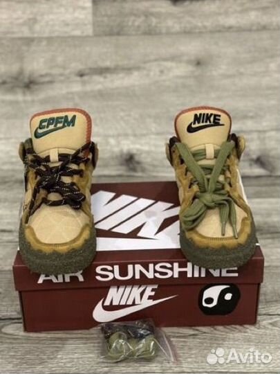 Кроссовки Nike