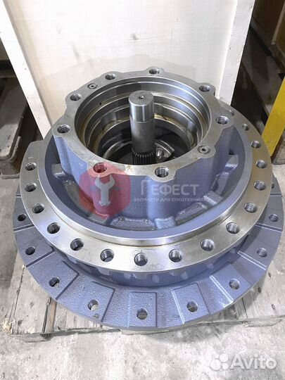 Бортовой редуктор Hitachi ZX330LC 9212584