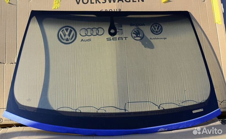 Лобовое стекло на Ауди А4. Магазин автостекол