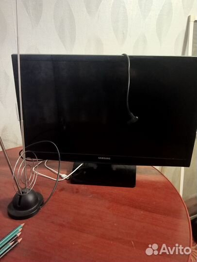 Телевизор samsung
