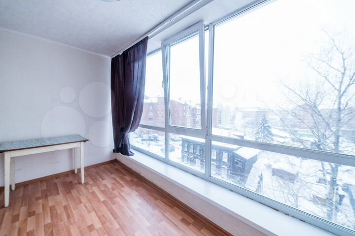 Квартира-студия, 42 м², 4/10 эт.