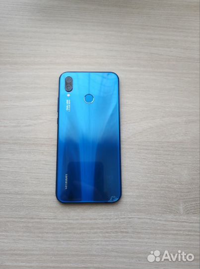 HUAWEI P20 Lite, 4/64 ГБ