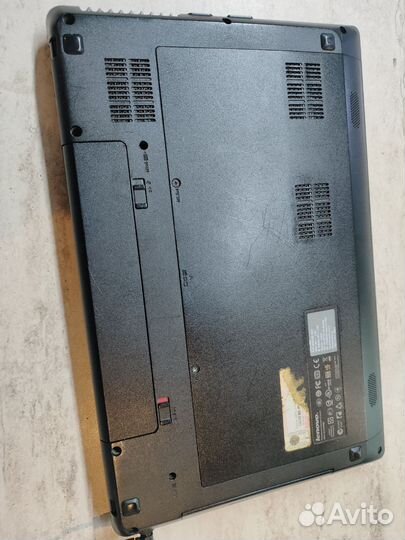 Ноутбук Lenovo core i5/12озу/GT710M SSD+HDD