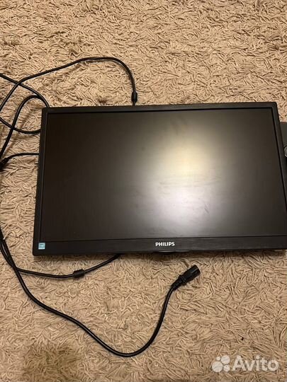 Монитор philips 22