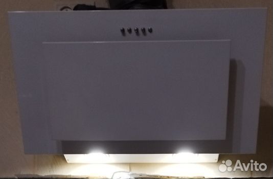 Вытяжка для кухни 60 см наклонная