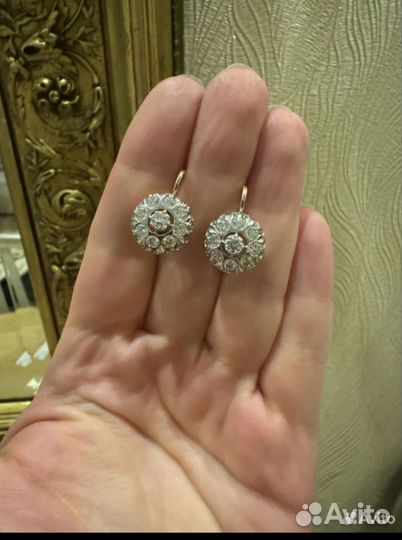 Золотые серьги мюз