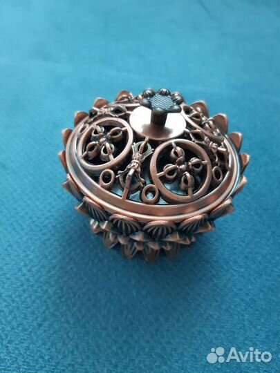 Сувениры разных стран Шкатулка металл Монголия