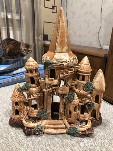 Замок для аквариума (грот)