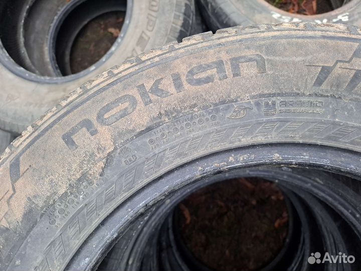 Nokian Tyres Hakka Blue SUV 215/65 R16 102V