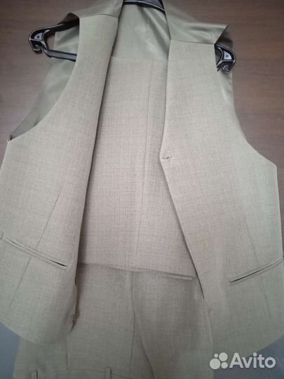 Мужской костюм