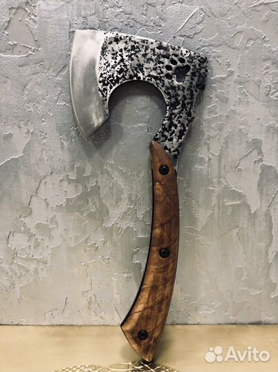 Топор кованный