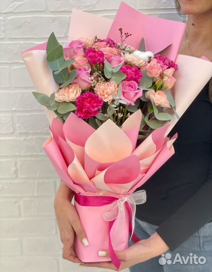 Цветы розы и букеты доставка