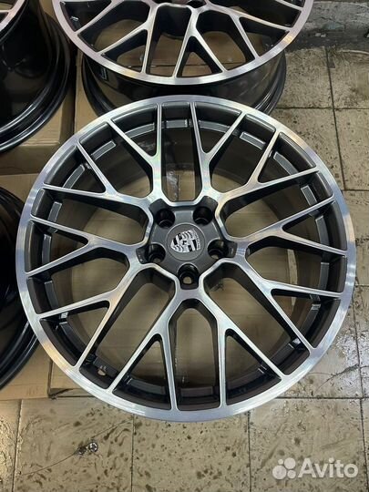 Оригинал диски ковка BBS Porsche Macan R20 разноши